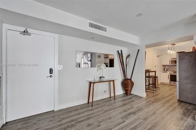 Photo - 9195 Collins Ave Unidad 1109