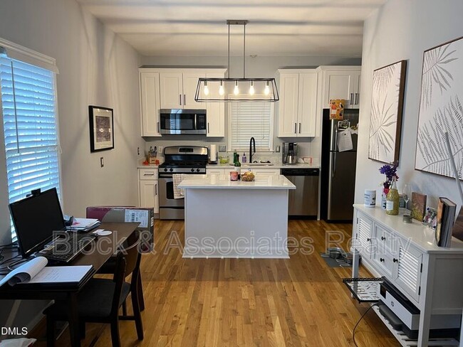 Photo - 316 Cooke St