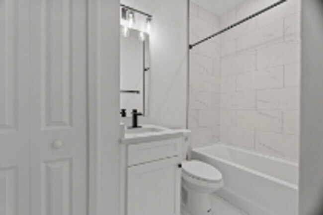 Photo - 1111 Ichabod Ave