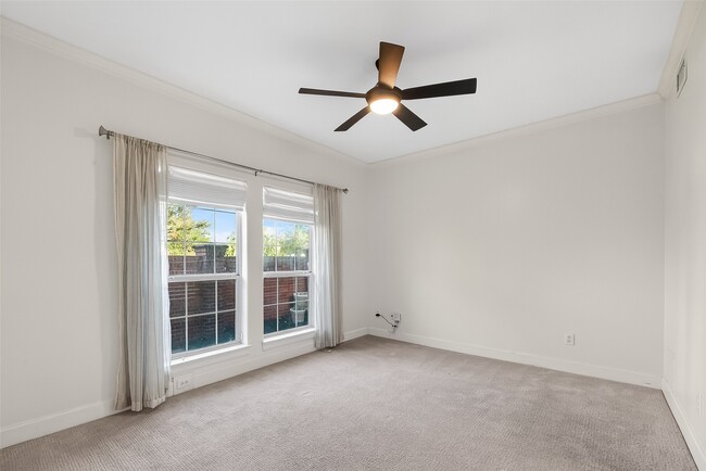 Photo - 1004 Stanford St Unit A