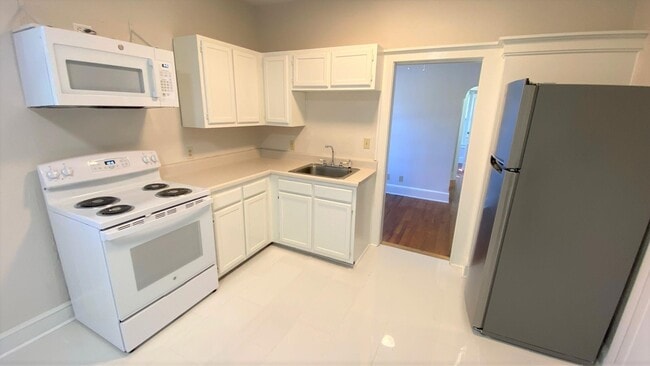Photo - 322 Beard St