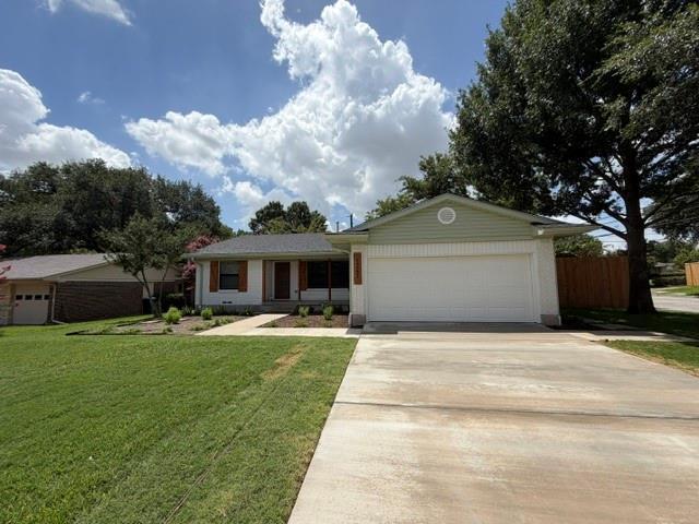 Building Photo - 1241 Cypress Dr