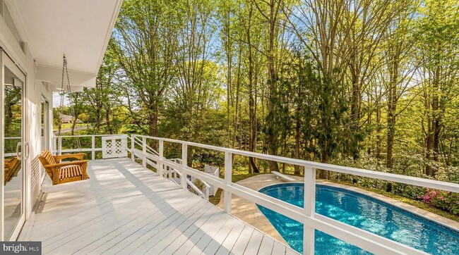 Photo - 10903 Beach Mill Rd