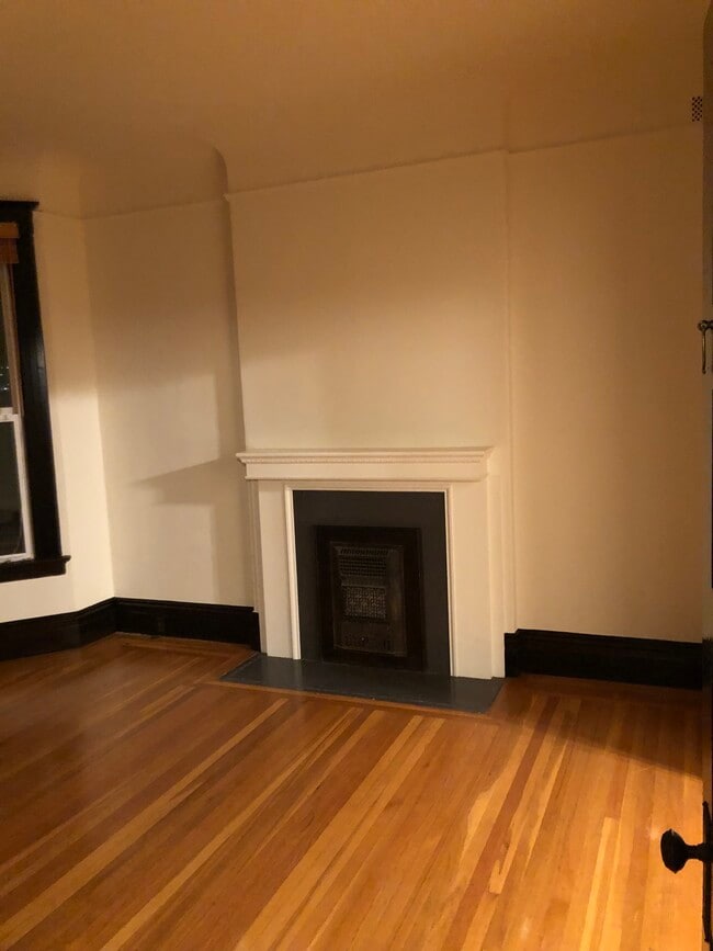 Photo - 1308 Dolores St