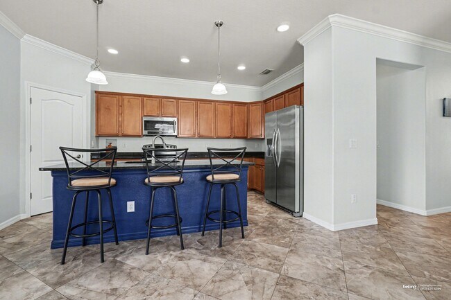 Photo - 2846 Via Piazza Loop