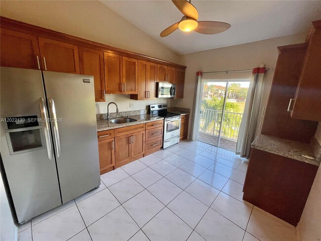 Photo - 6912 NW 179th St Unit 2043