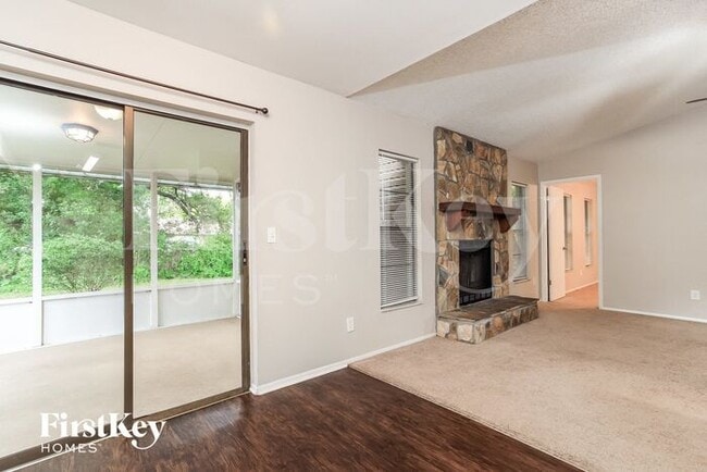 Photo - 3338 Fox Ridge Dr