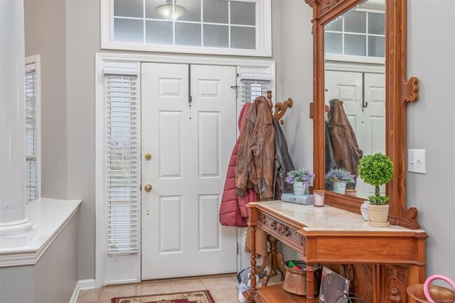 Photo - 9211 Hanston Pl