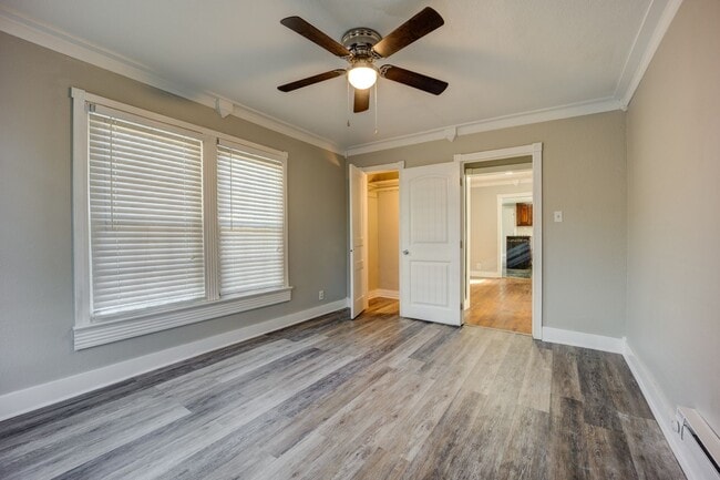 Building Photo - Freshly Updated 3 Bedroom Home