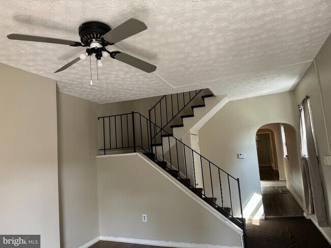 Photo - 1120 Gorsuch Ave