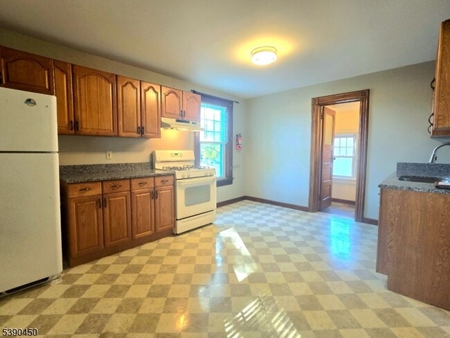 Photo - 14 Codington St