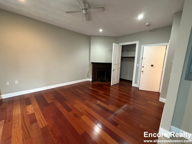 Photo - 252 Newbury St Unit #250-1R