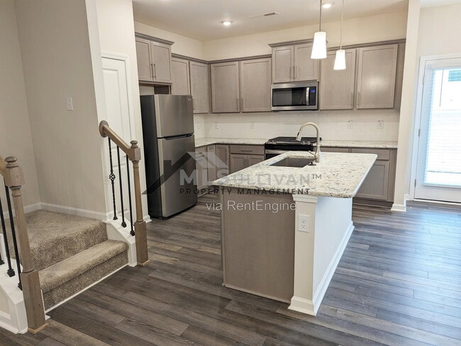 Photo - 1527 Smoky Mountains St