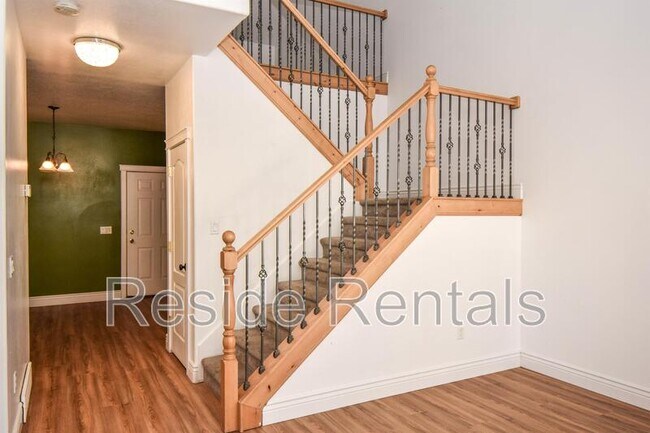 Photo - 1020 N 130 W