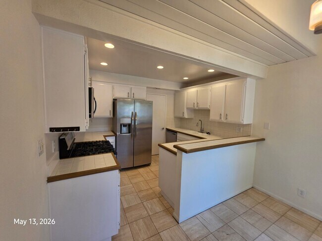 Photo - County Club Villas: 3 Bedroom 2 Bath Attached Townhouse