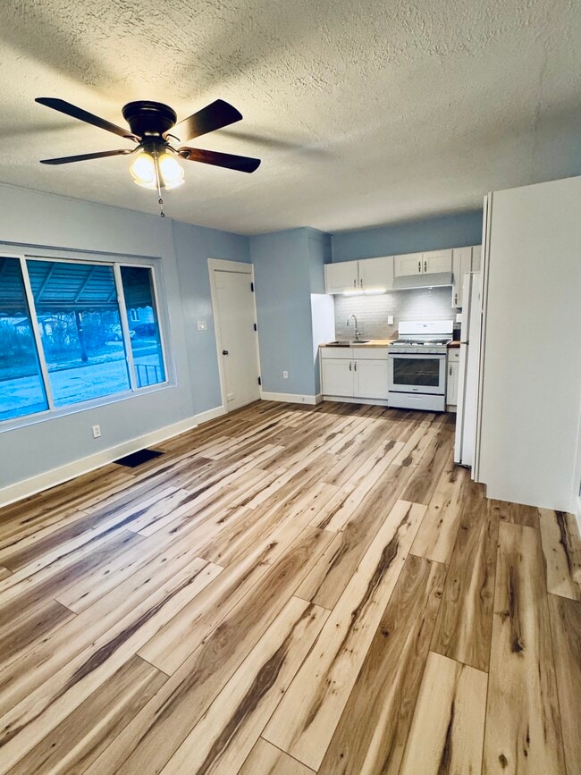 2901 Reed St Unit 2901 reed