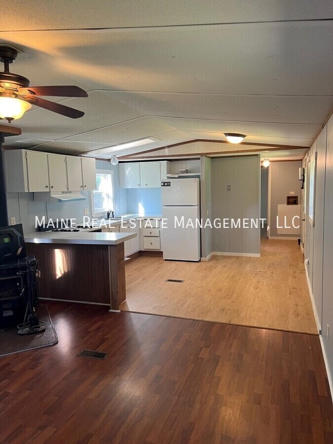 Building Photo - 43 Sweet Fern Dr Rental