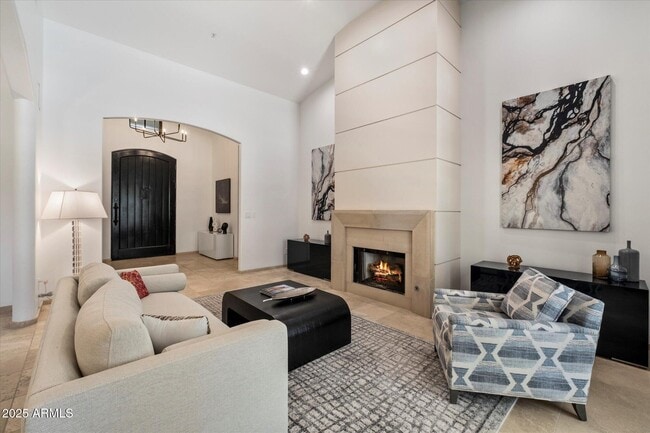 Photo - 10040 N 78th Pl