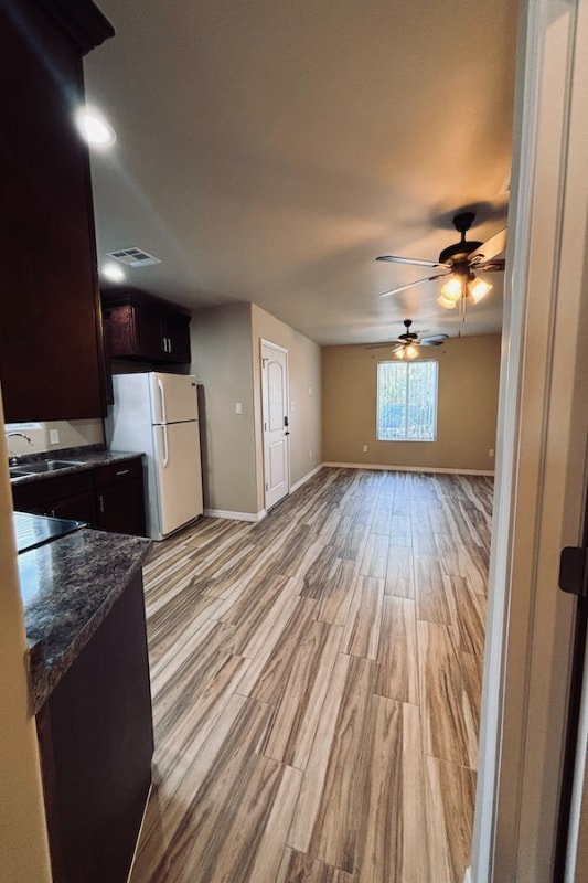 Photo - 495 S 16th Ave