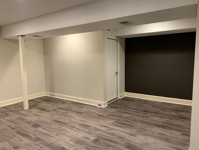 Building Photo - 511 2nd St Unit 013 Rental