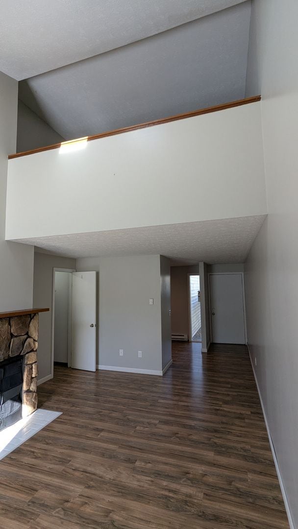 Photo - MN Cedar Village (857) Unit Apt B