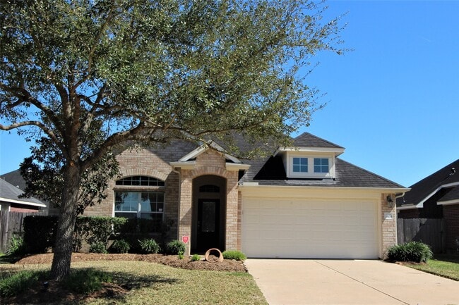 Building Photo - 2409 Avalon Trace Ln