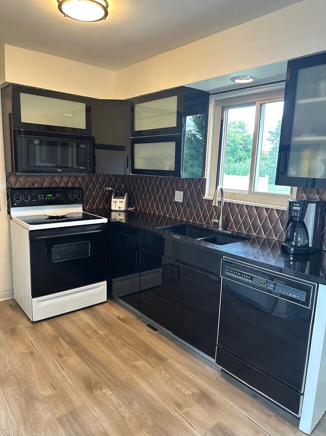 Photo - 615 Verde Dr Unit 615