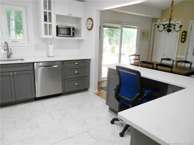 Photo - 12 Allendale Rd