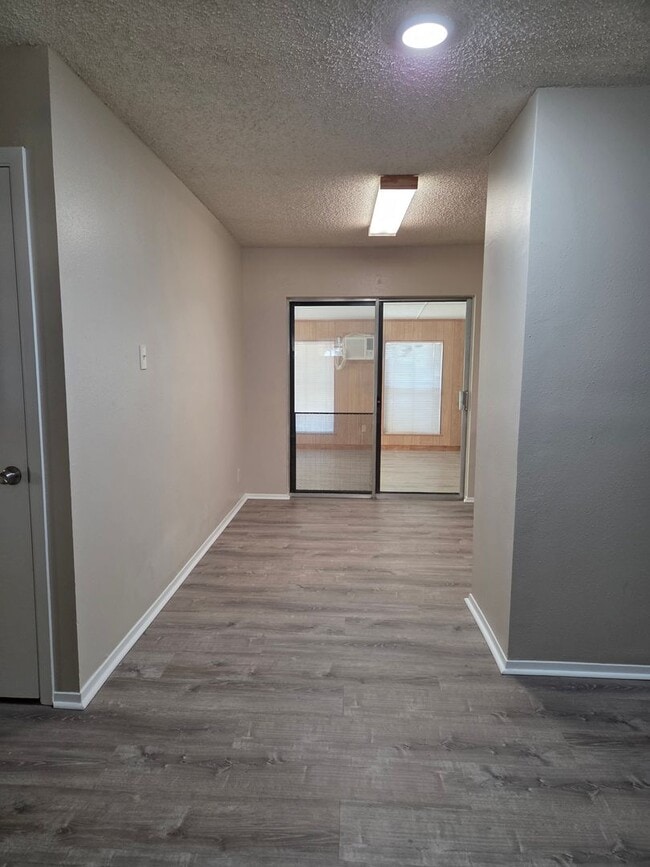 Photo - Spacious 4 Bedroom Ranch