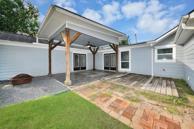 1108 Wakefield Dr