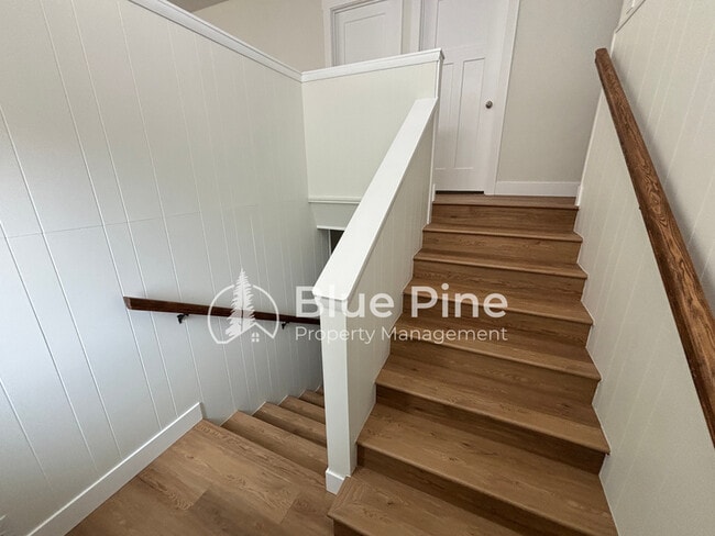 Photo - 351 Yale Ave