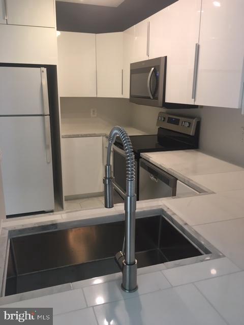 2111 Wisconsin Ave NW Unit 101