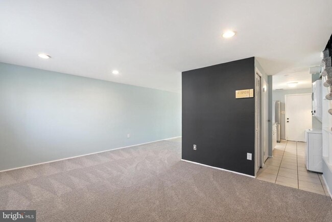 Photo - 7633 Allendale Dr