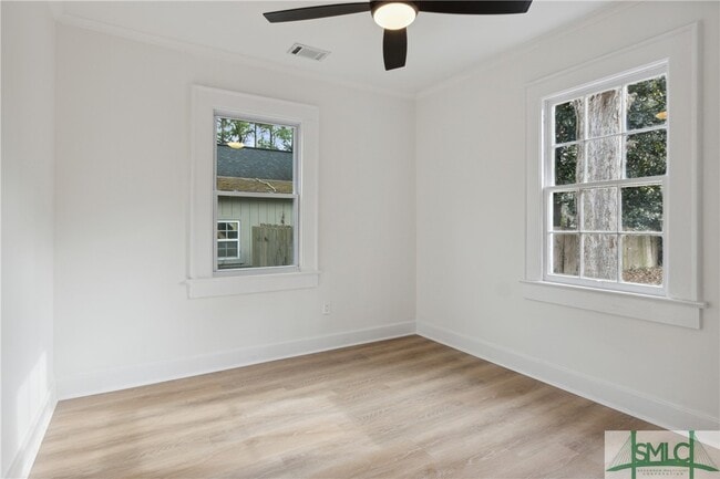 Building Photo - 1527 NE 36th St Rental