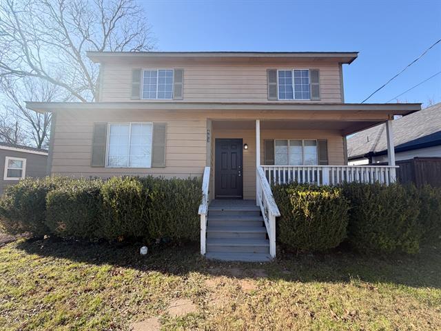 Photo - 493 Bryant Ave