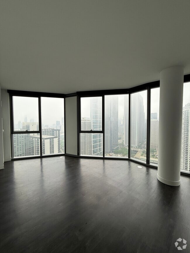 Building Photo - 450 E Waterside Dr Rental