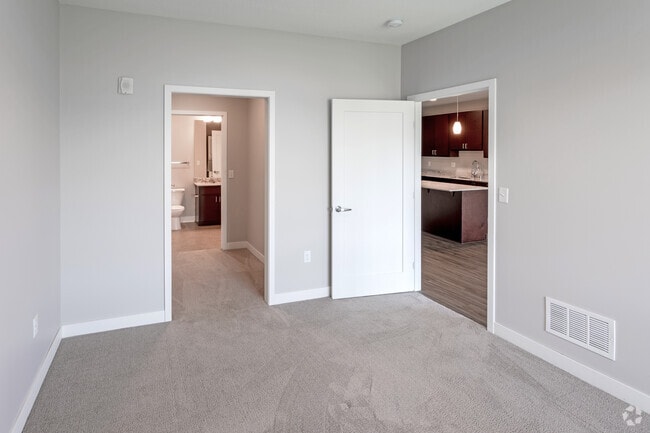 2HAB, 2BA - D - The Liberty Apartments and Townhomes