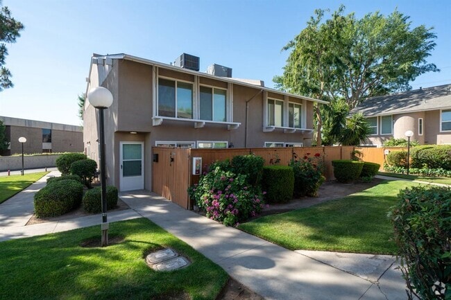 Building Photo - 6636 N 3rd St Rental