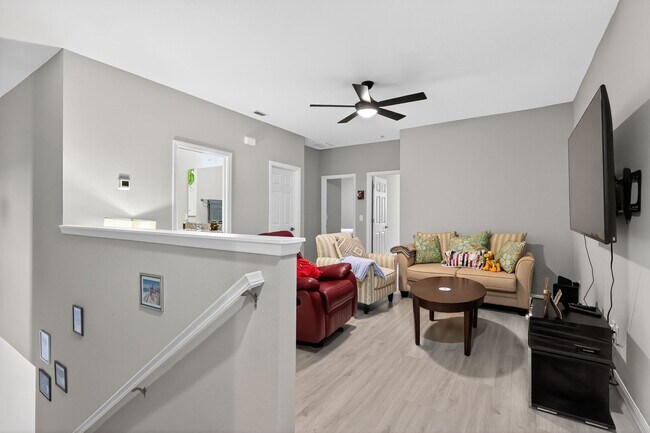 Photo - 17523 Promenade Dr