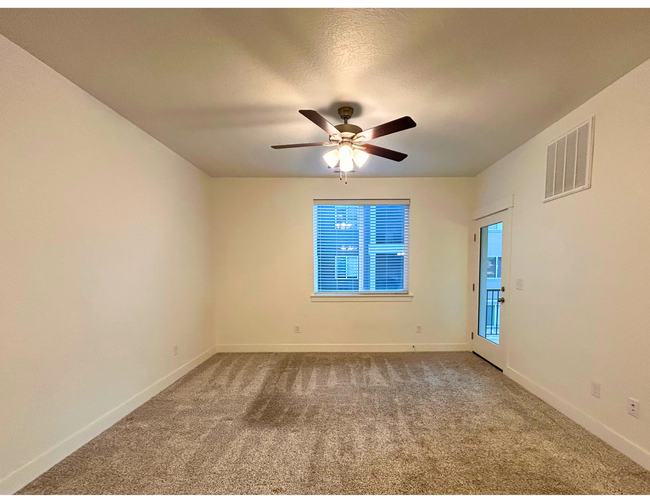 Photo - 3375 W 2010 N