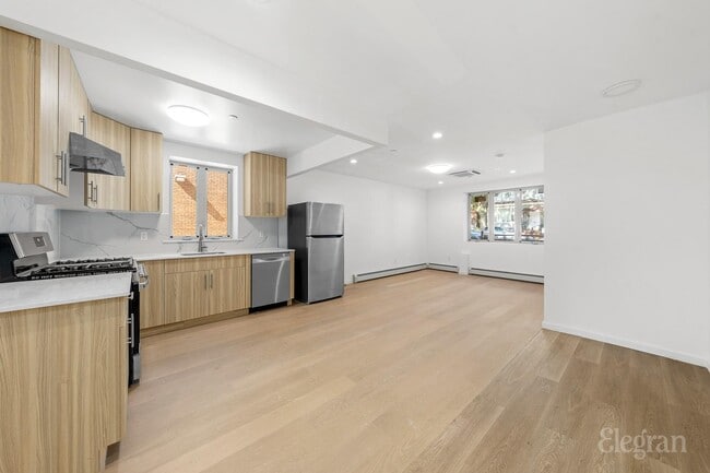 Building Photo - 39-57-57 57th St Unit 1 Rental