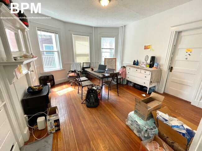 Photo - 25 Forest Hills St