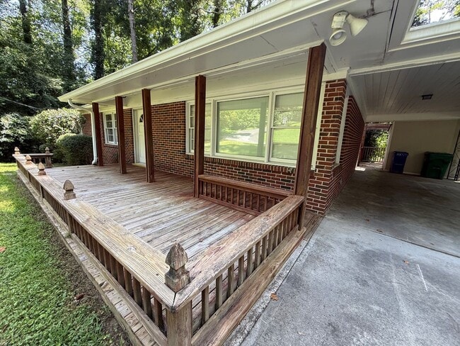 Photo - 1476 Lively Ridge Rd NE