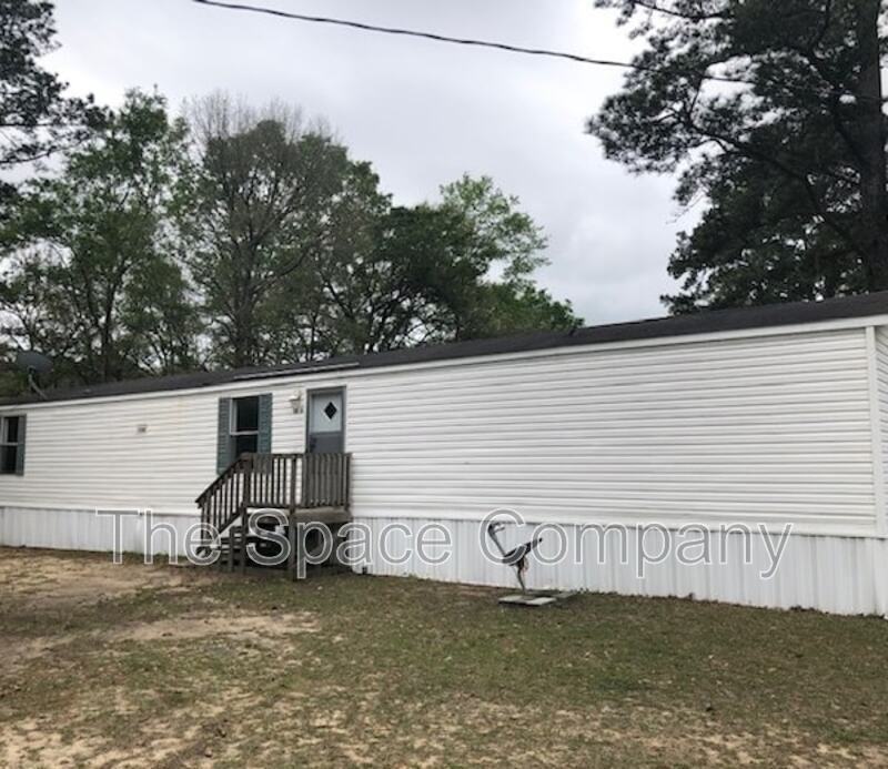 Photo - 5073 Storage Rd