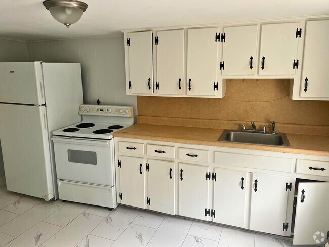 Building Photo - 65 Bosworth St Unit 2 Rental