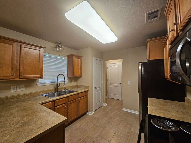 Photo - Beautiful Craftsman-Style Home in the Heart of Pensacola