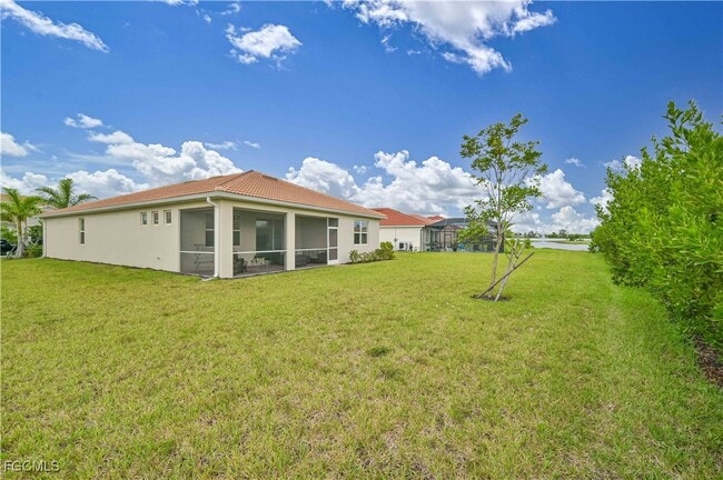 Photo - 2916 Royal Gardens Ave