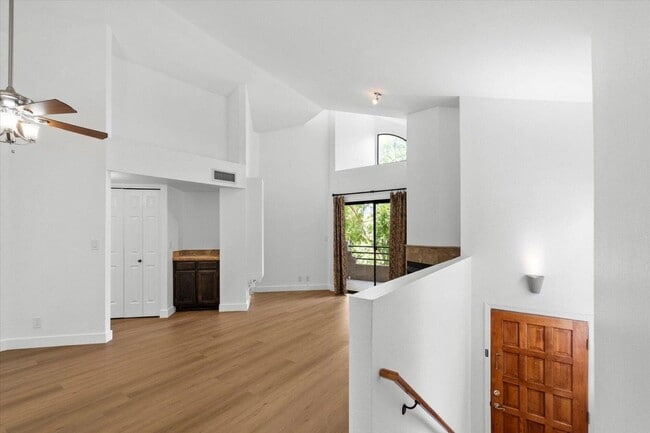 Photo - 10301 N 70th St