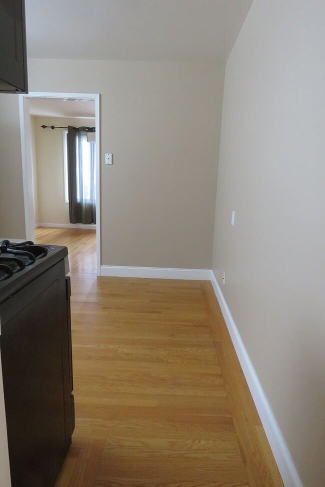 Photo - 49 Dellbrook Ave