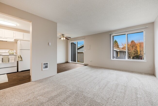 Photo - Moreland Place Apartments